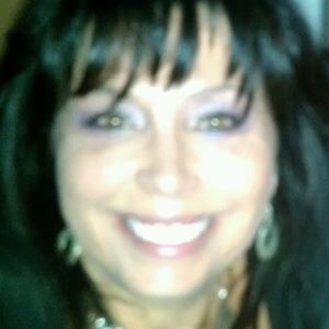 Meet your Posher, Vicki